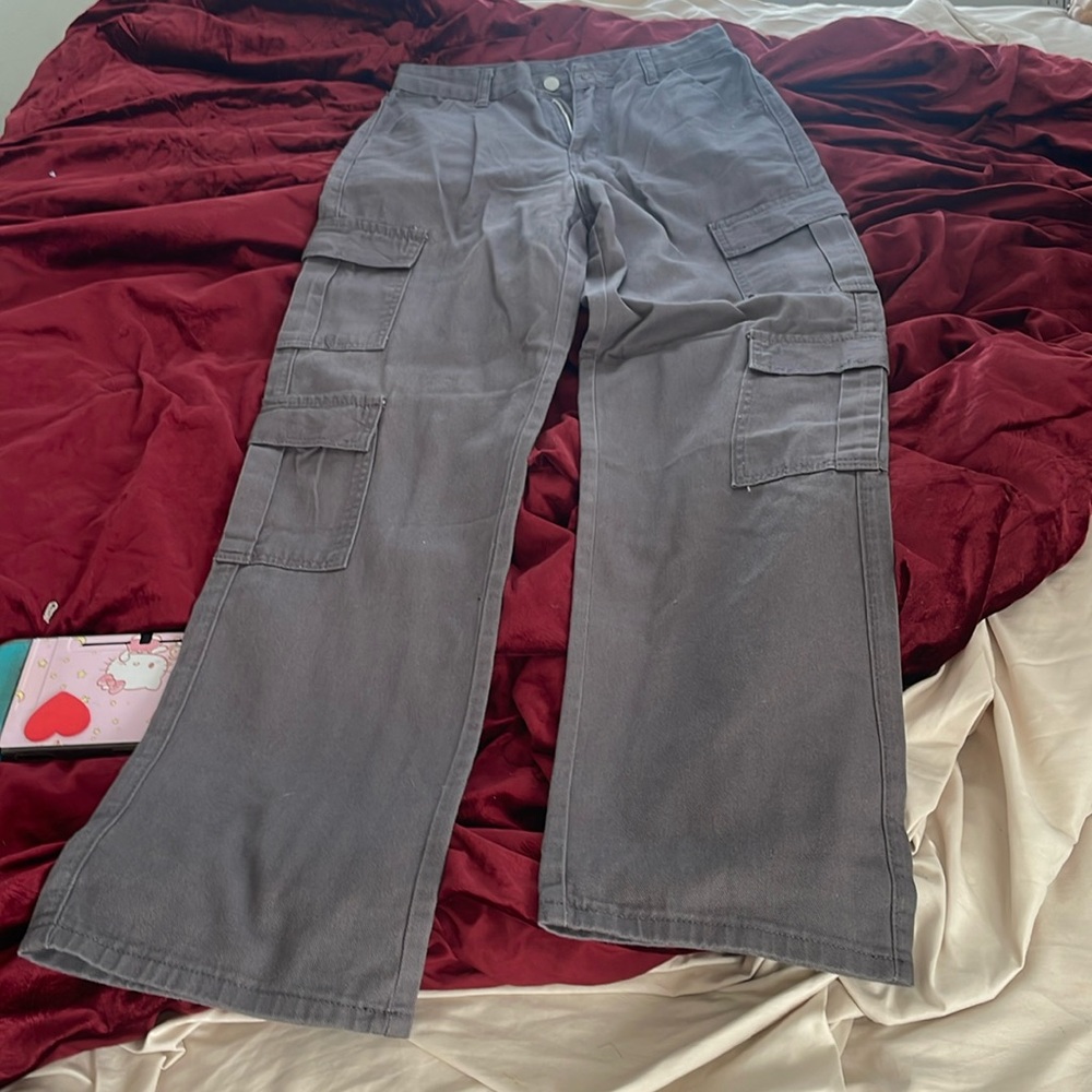 Gray cargo jeans. New. Never worn outside only tried on for a few minutes.
